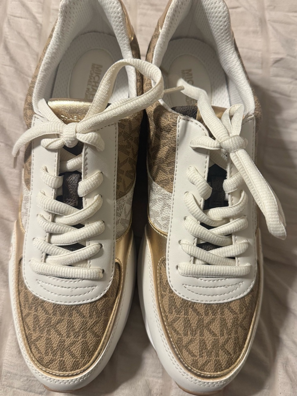 Michael Kors Women's Beige Logo Lace-Up Sneakers 10M NEW
